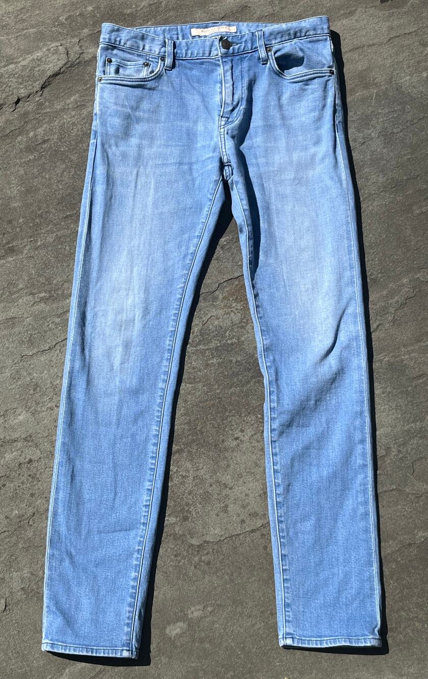 Burberry Brit Men's Designer Straight Leg Indigo Denim Jeans 30 x 32 Low Rise